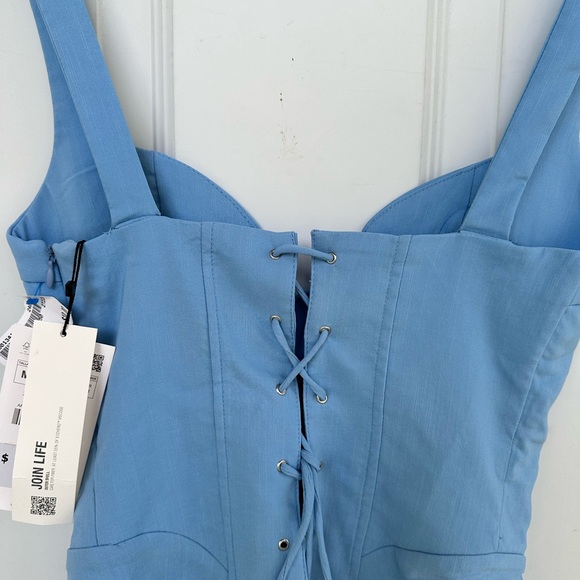 NEW Zara Corset Top
Zara baby blue size medium - Picture 5 of 5